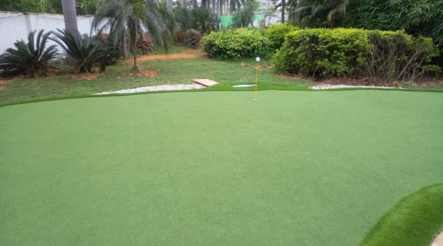 庭院高尔夫人造果岭案例