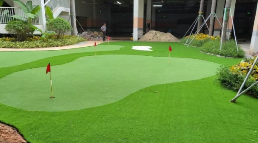 深圳宝安区某人造草果岭案例