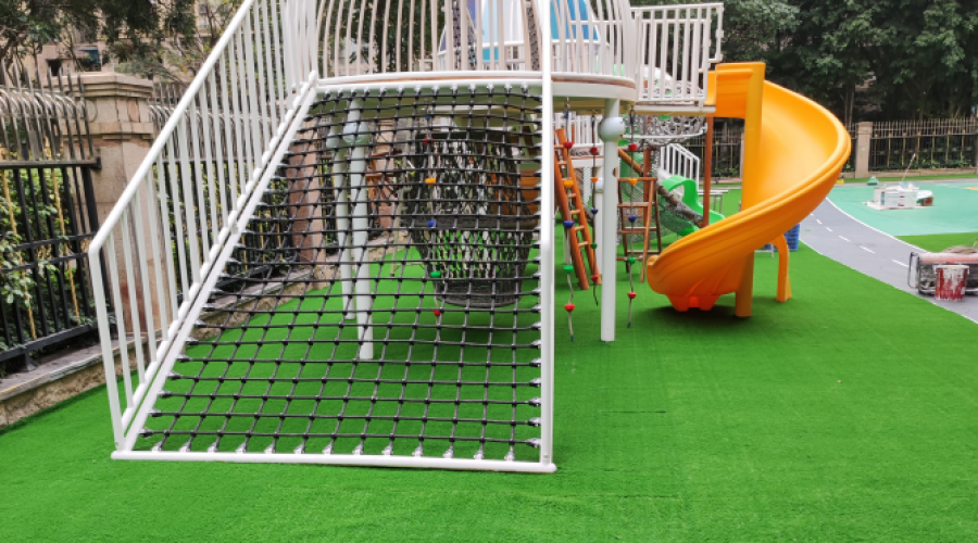 东莞南城某幼儿园人造草坪